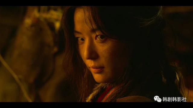 《李尸朝鲜2》全智贤华丽出场10秒钟 真正身份是“丧尸之母”？